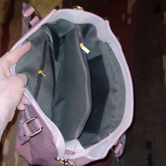 Handbag - Picture 3 of 7